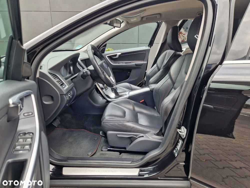 Volvo XC 60 D3 Geartronic Ocean Race - 13