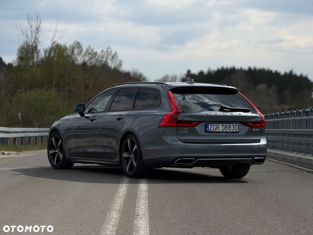 Volvo V90 D4 AWD R-Design - 2