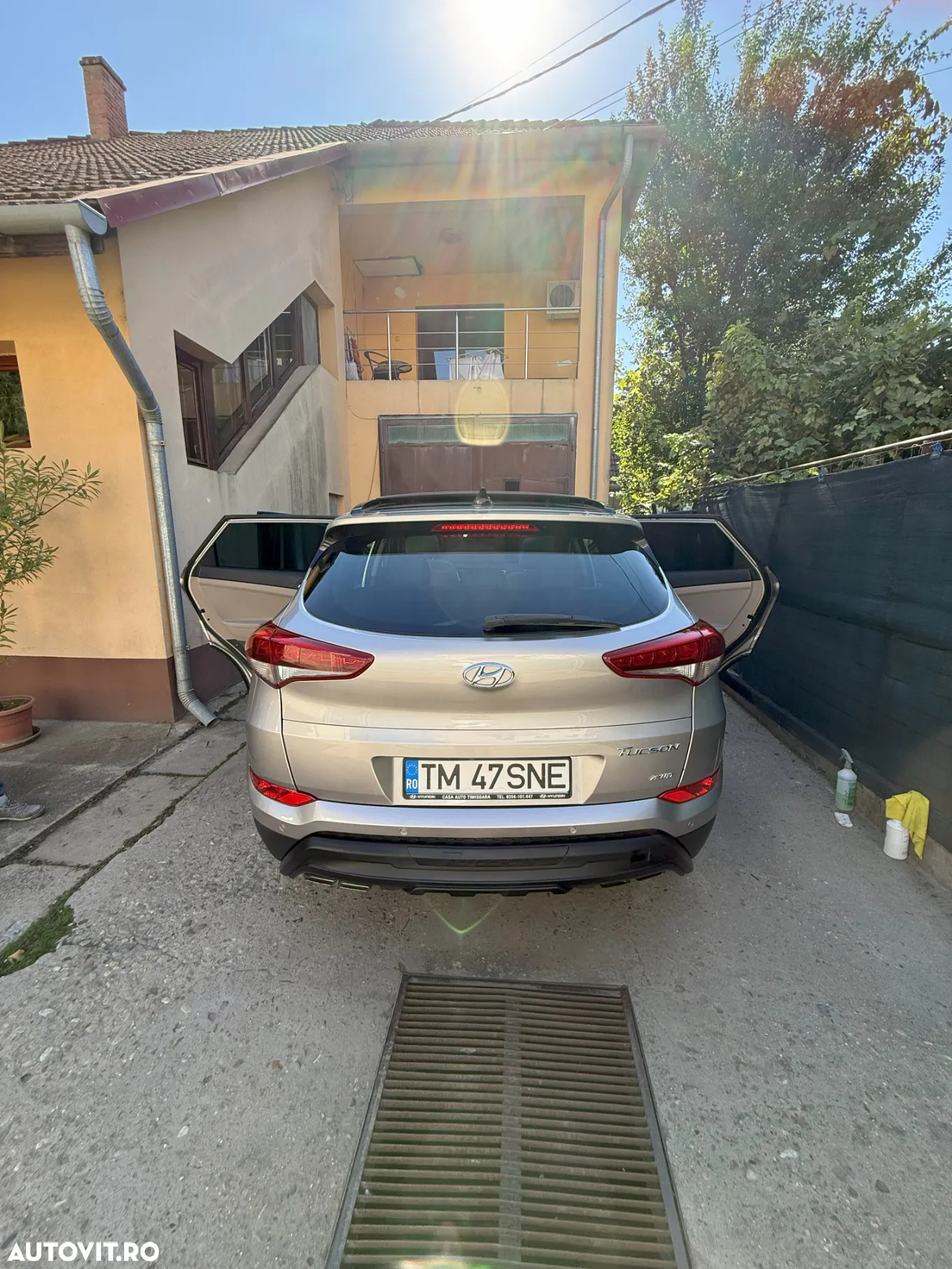 Hyundai Tucson 2.0 CRDI 4WD 6AT Luxury Pack+ - 13
