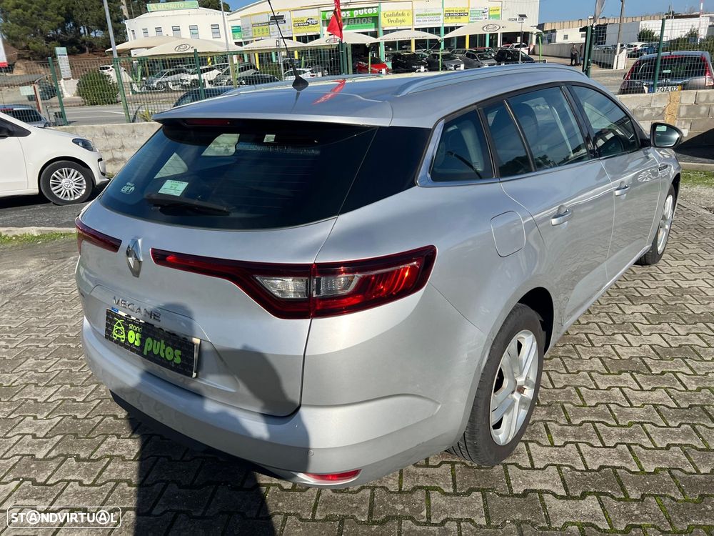 Renault Mégane Sport Tourer 1.5 dCi Bose Edition EDC - 4