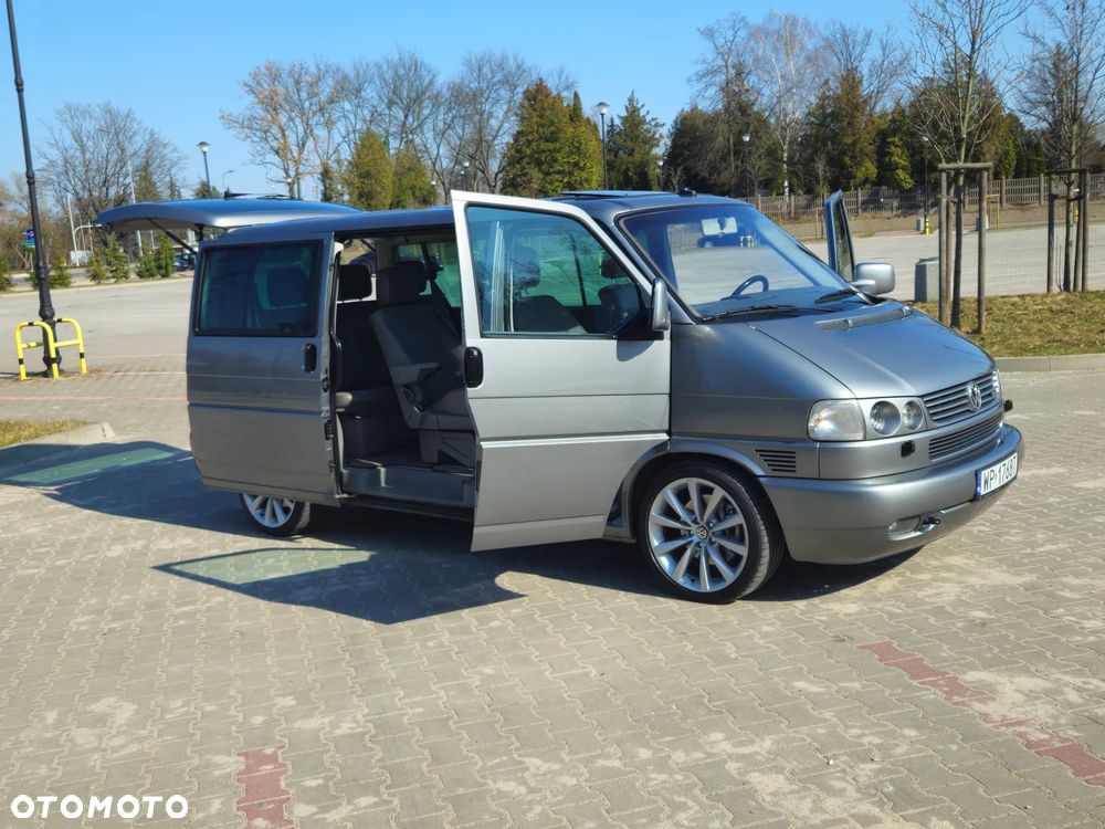 Volkswagen Multivan - 8