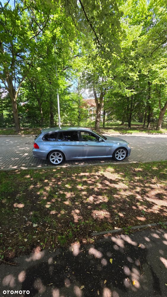 BMW Seria 3 320d - 5