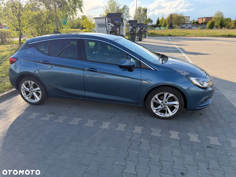 Opel Astra - 4