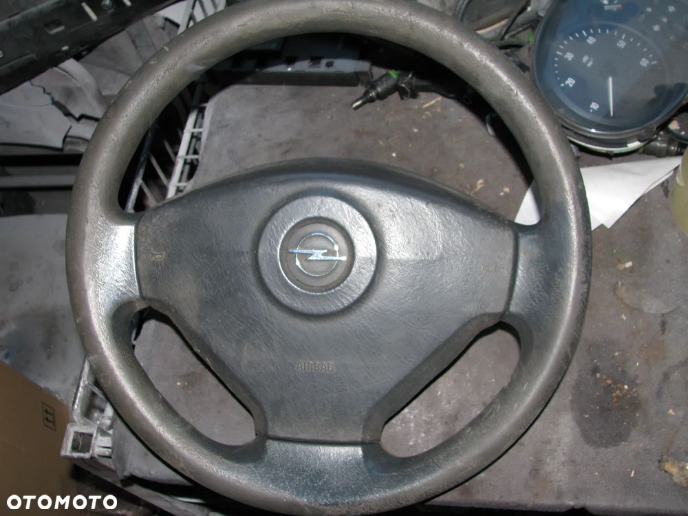 Kierownica Opel Vivaro A RENAULT TRAFIC II - 1