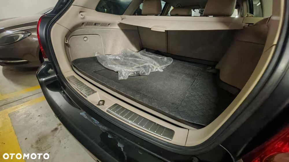 Toyota Avensis 2.2 D-4D Prestige - 32