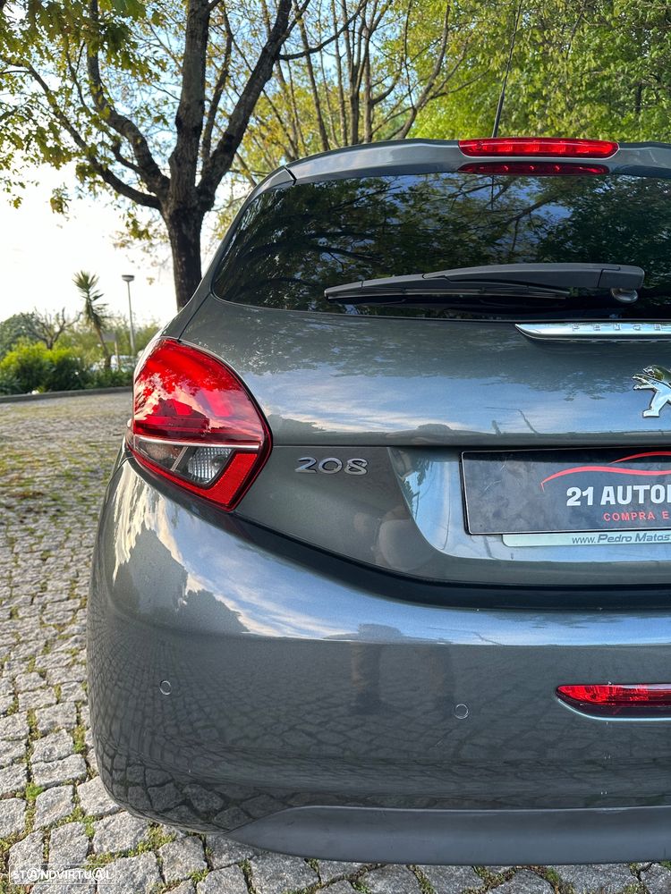 Peugeot 208 1.2 PureTech Style - 11