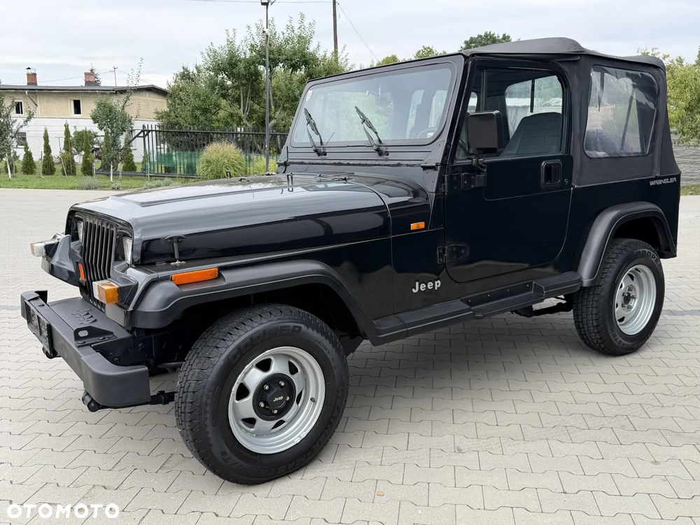 Jeep Wrangler - 4