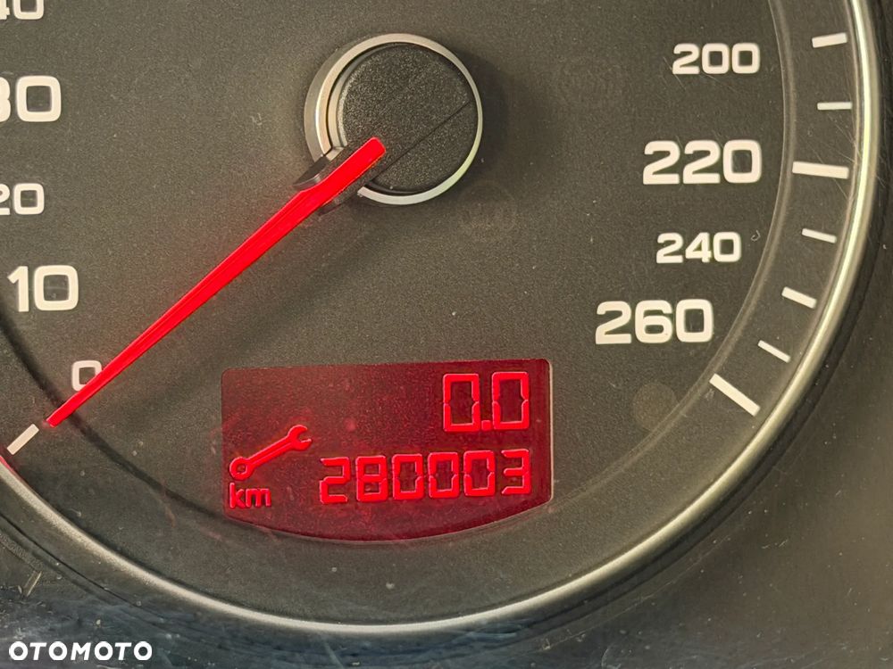 Audi A3 3-drzwiowe 1.6 Attraction - 12
