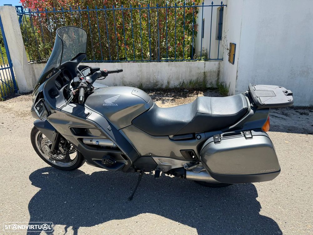 Honda Pan European - 3