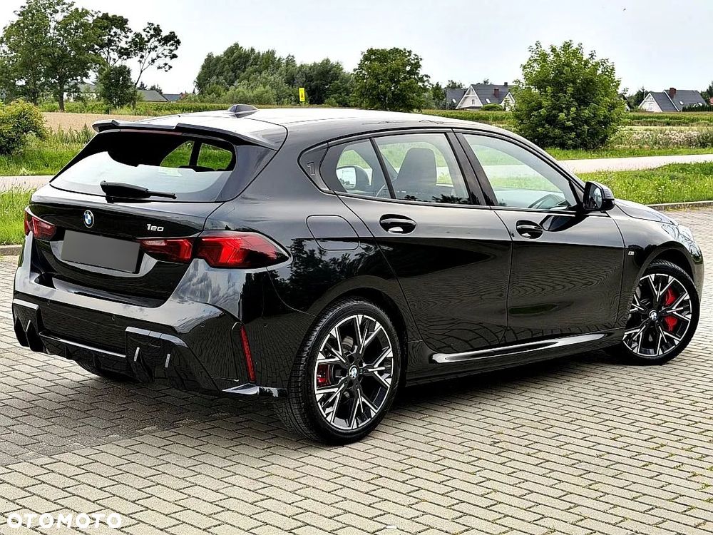 BMW Seria 1 120 mHEV - 40