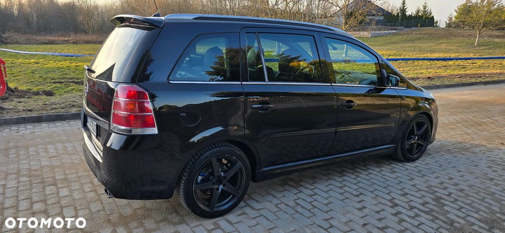 Opel Zafira 2.0 T OPC - 6