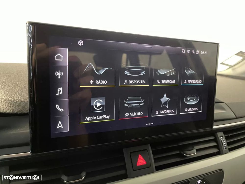 Audi A4 Avant 30 TDI S tronic - 24