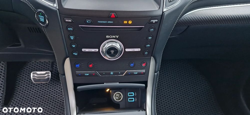 Ford Galaxy 2.0 EcoBlue 4WD Titanium - 32