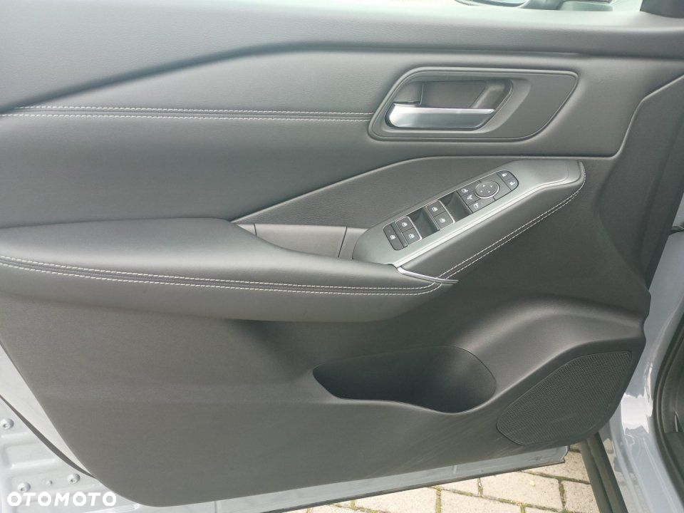 Nissan Qashqai - 11