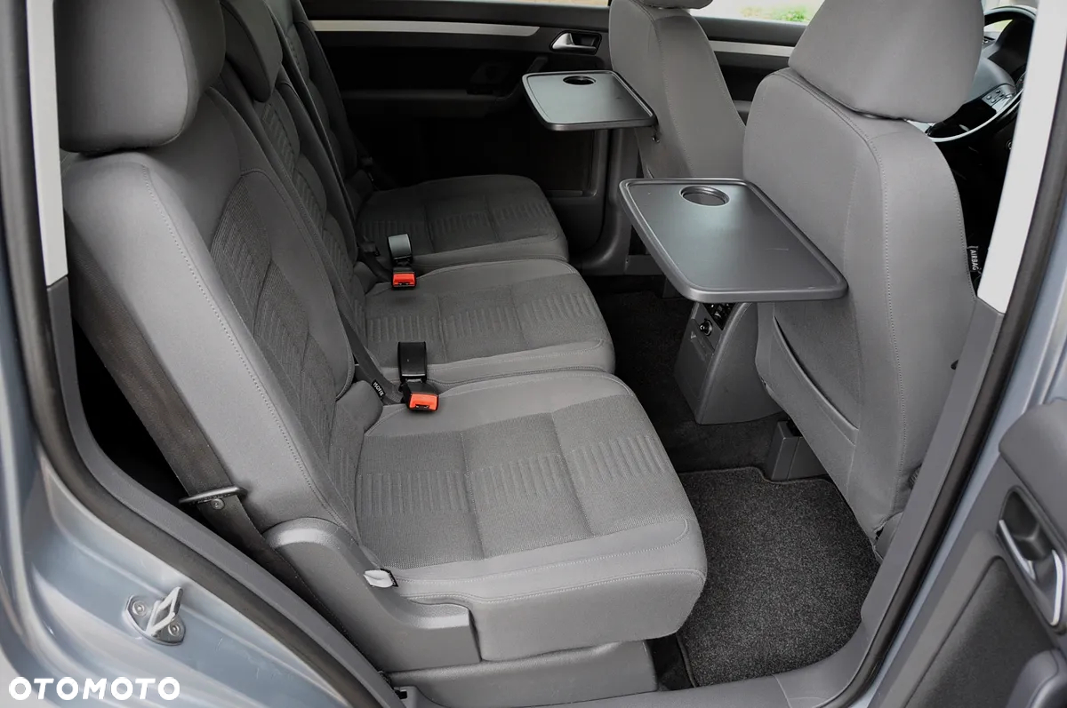 Volkswagen Touran 1.4 TSI Highline - 12