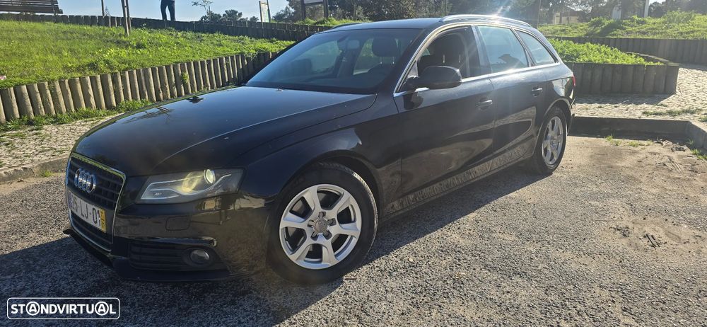 Audi A4 Avant 2.0 TDI - 10