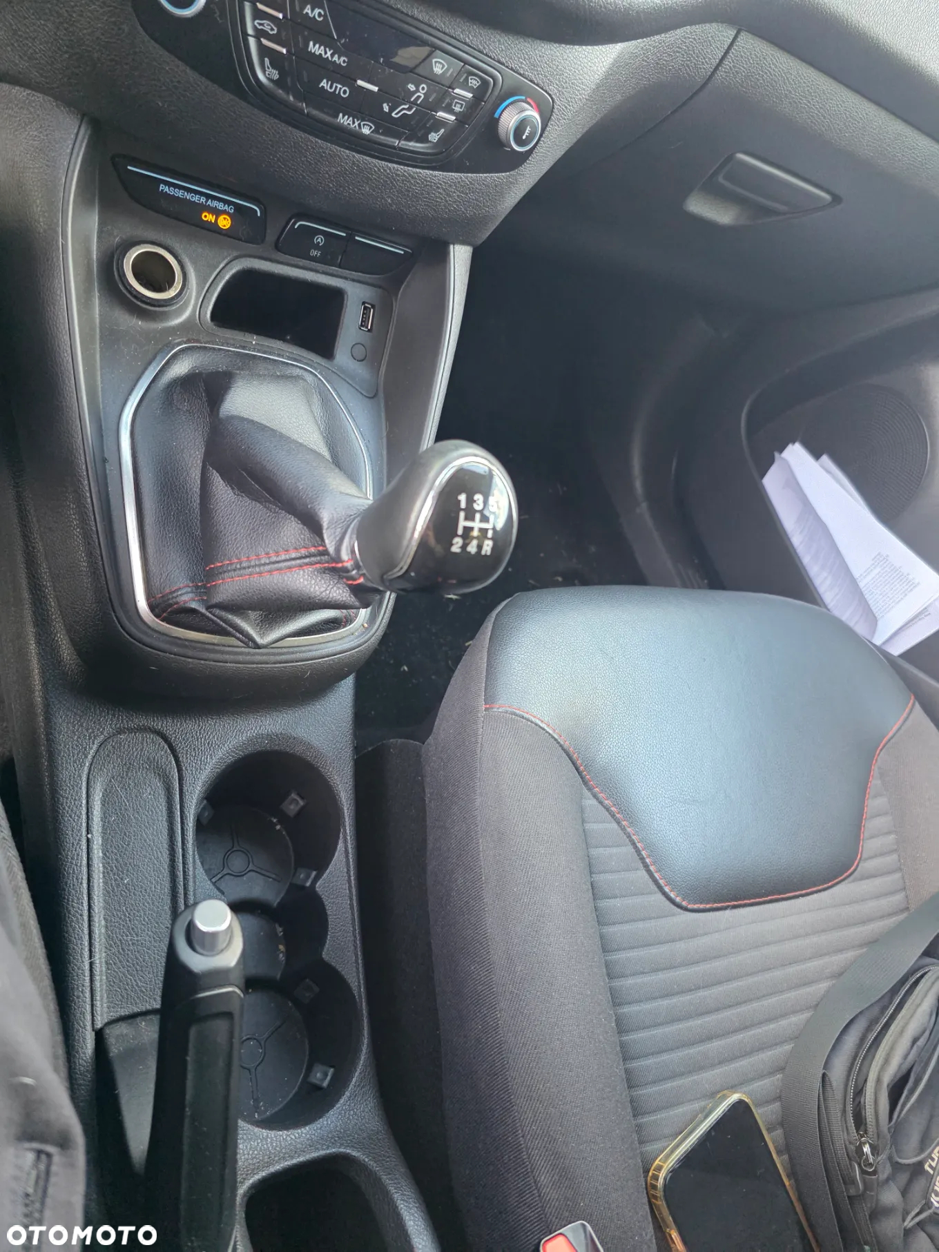 Ford Tourneo Courier 1.0 EcoBoost S&S Sport - 23