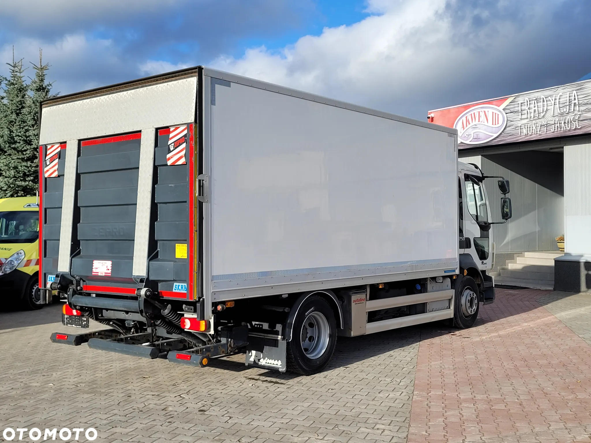 Volvo FL 4x2 - 5