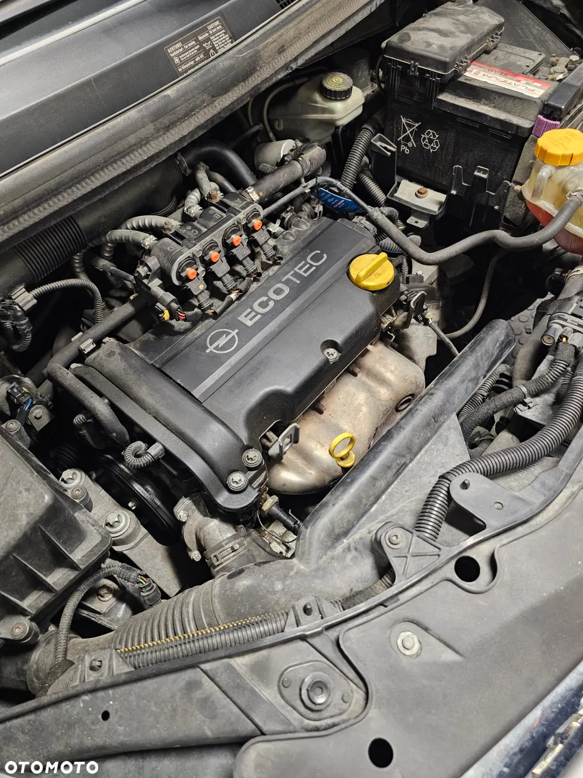 Opel Corsa 1.2 16V Cosmo - 8