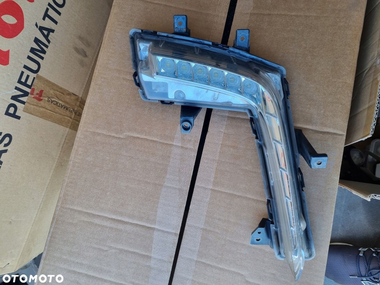 SUZUKI SWIFT MKIV 4 IV LED HALOGEN LAMPA DZIENNA HALOGEN DRL LEWY oryginał - 1