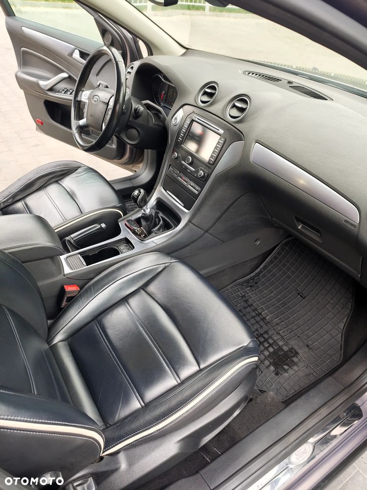 Ford Mondeo 1.6 TDCi Titanium - 11