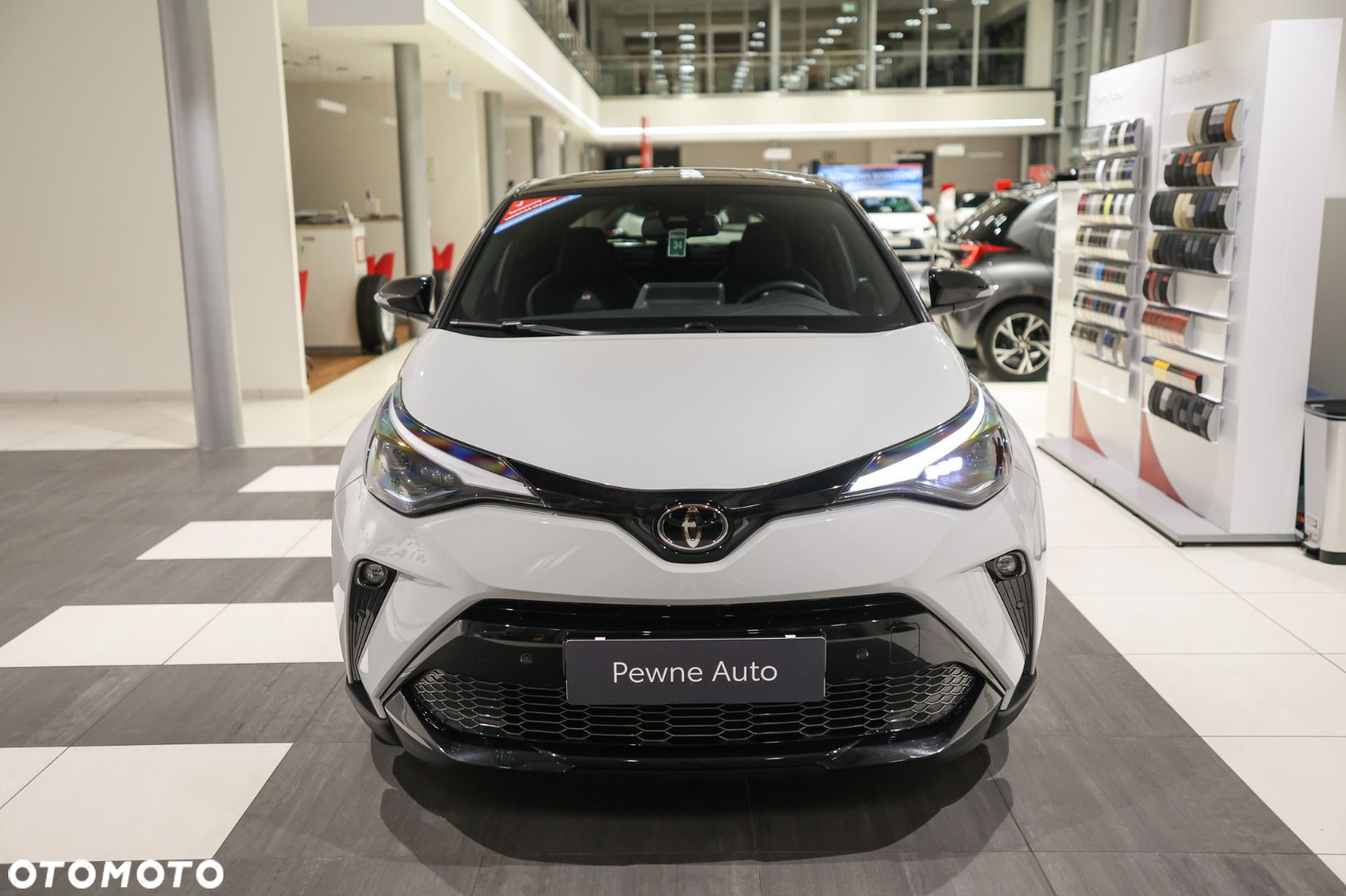 Toyota C-HR - 5