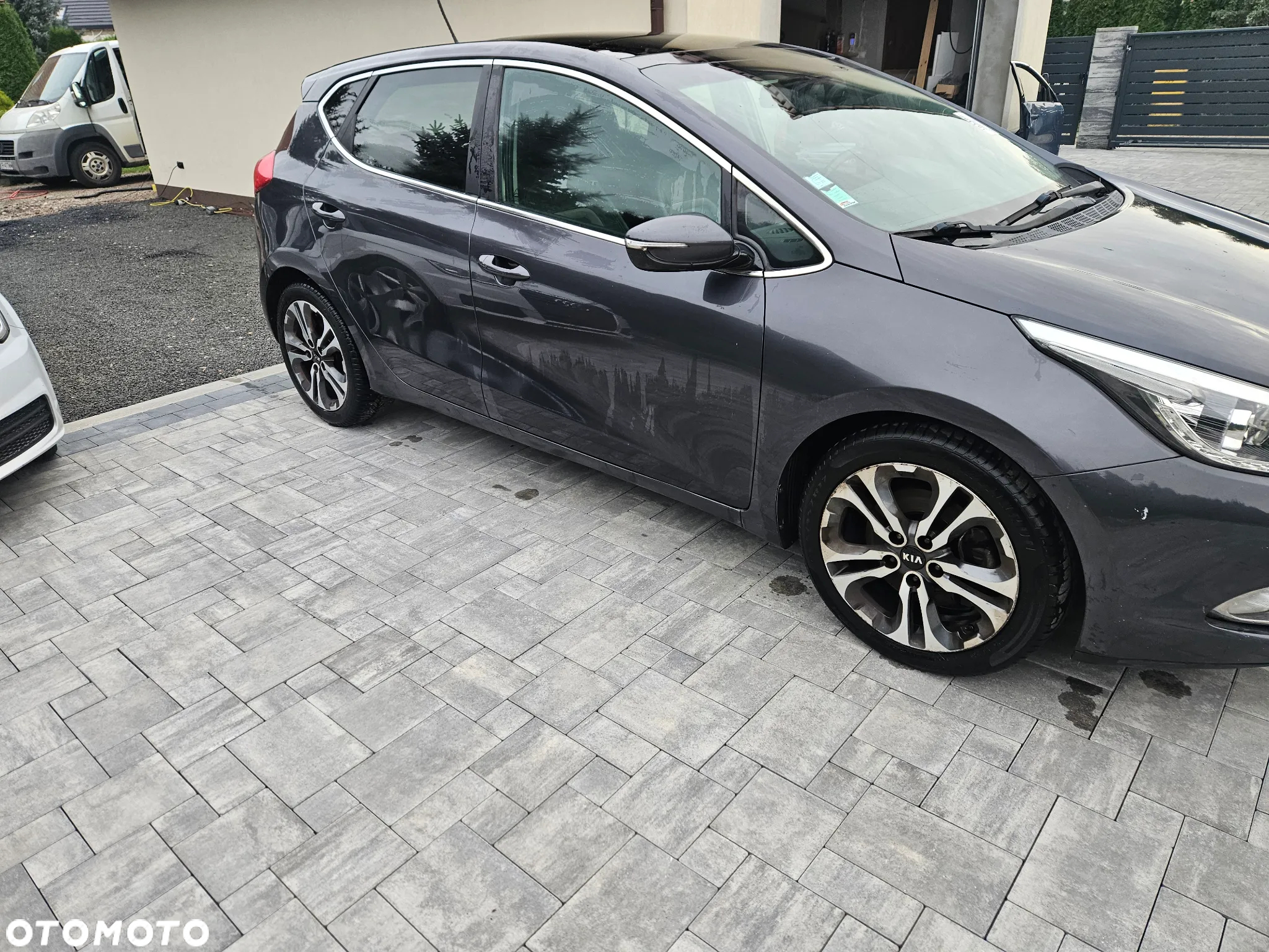 Kia Ceed 1.6 CRDi 128 SW Platinum Edition - 11