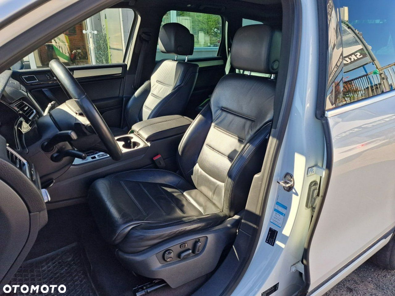Volkswagen Touareg - 7