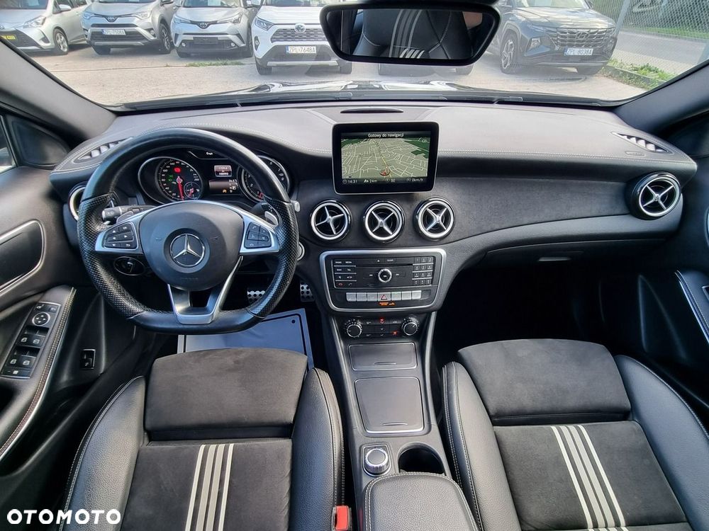 Mercedes-Benz GLA 200 7G-DCT Edition 1 - 14