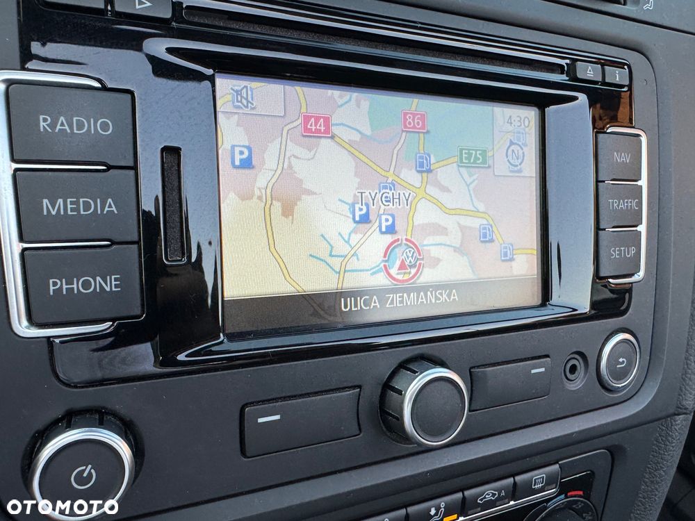 Volkswagen Golf - 15