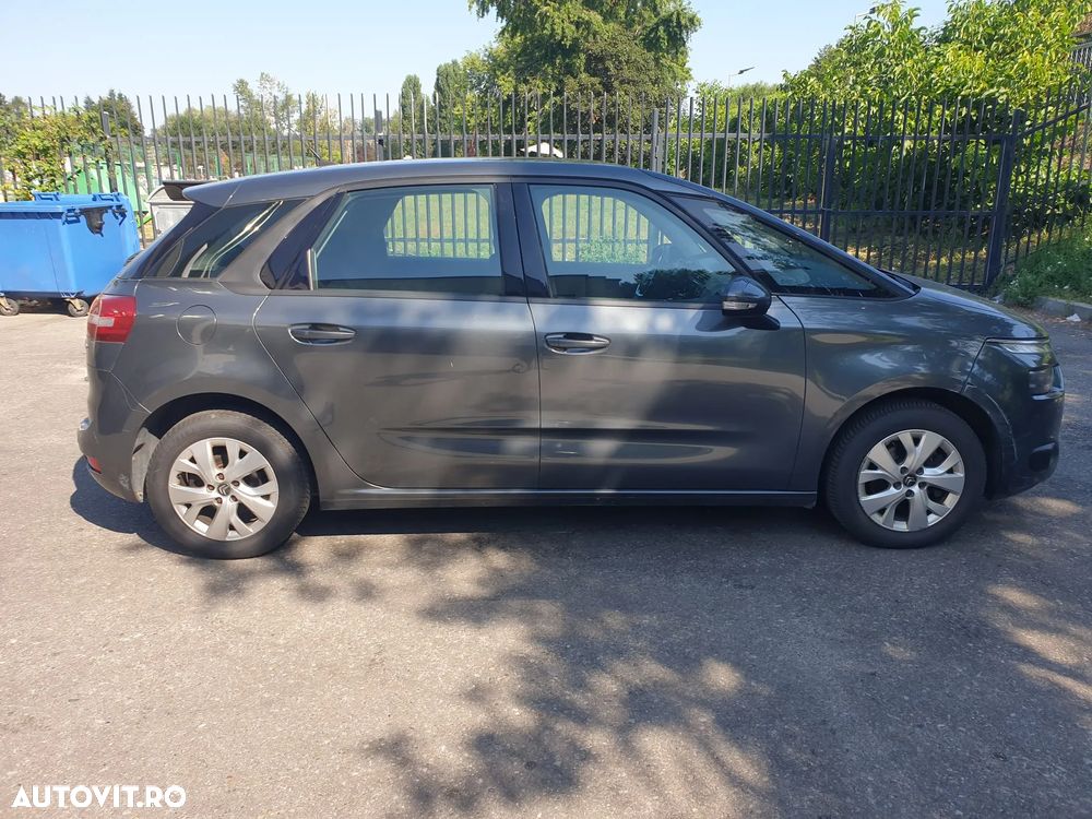 Citroën C4 Picasso 1.6 e-HDI Aut. Intensive - 6