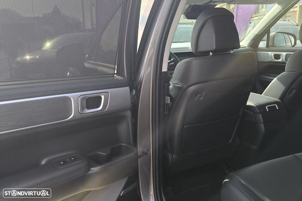 Hyundai Santa Fe 1.6 T-GDI PHEV Vanguard - 9