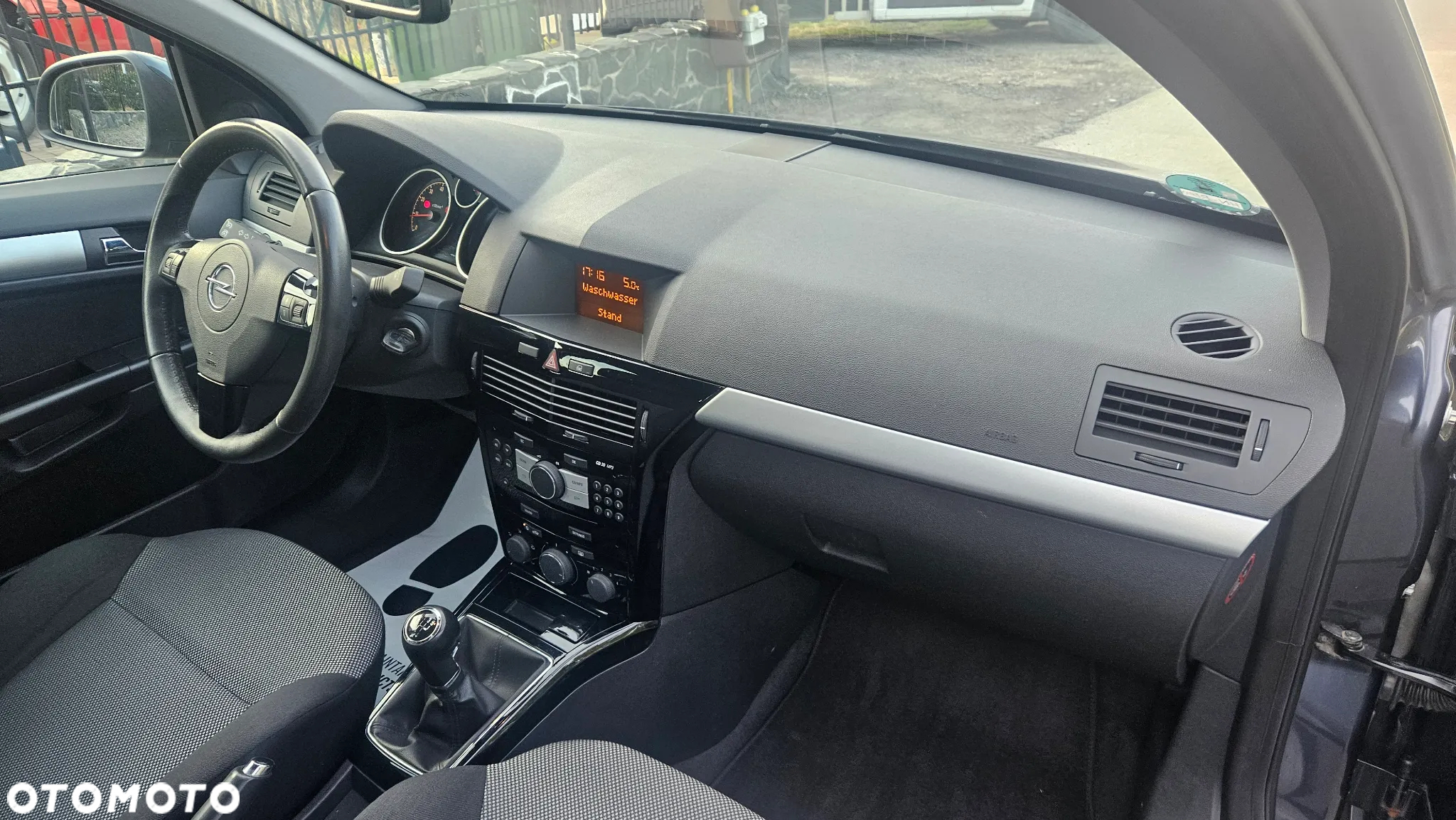 Opel Astra GTC 1.8 Edition 111 Jahre - 7