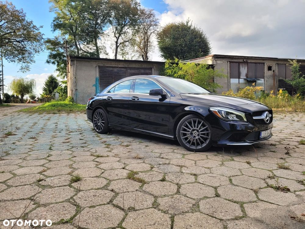 Mercedes-Benz CLA - 2