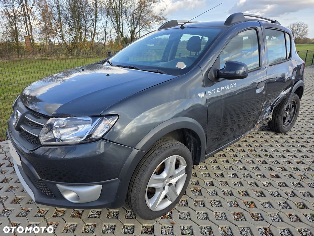 Dacia Sandero Stepway TCe 100 Celebration - 9