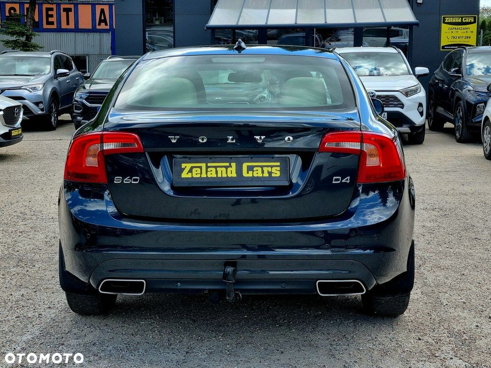 Volvo S60 D4 Momentum - 9
