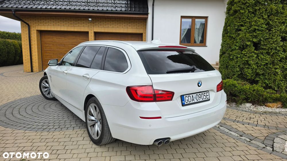 BMW Seria 5 530d xDrive Luxury Line - 18