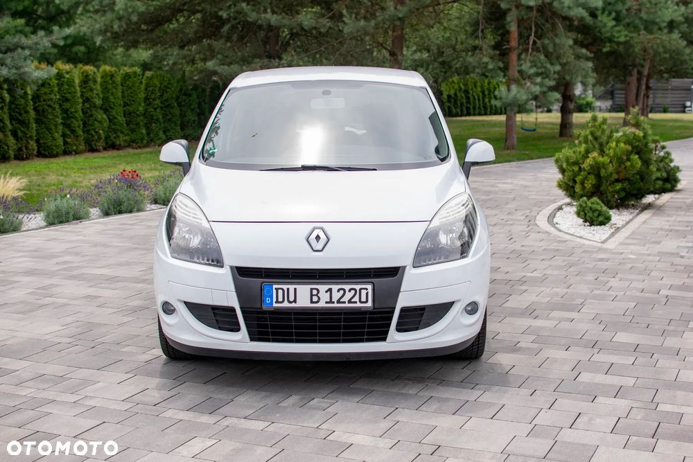 Renault Scenic - 12