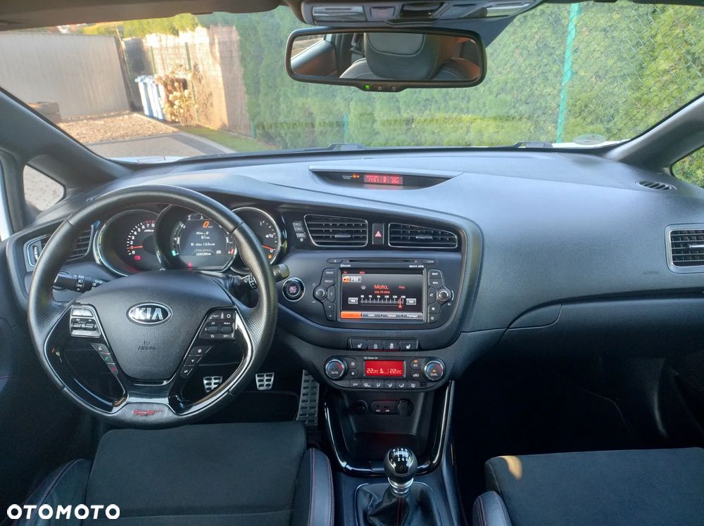 Kia Ceed 1.6 T-GDI GT - 7