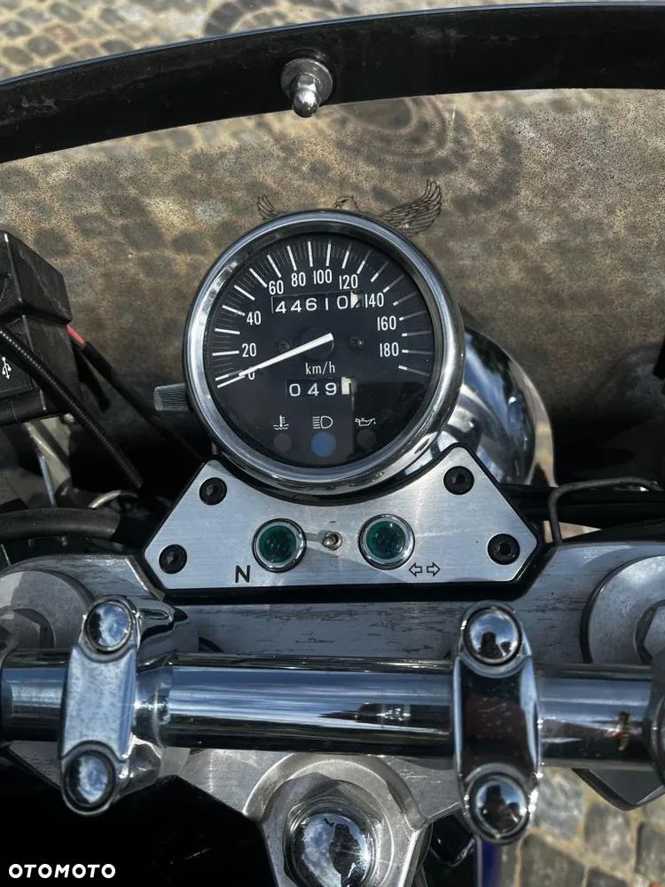 Suzuki Marauder - 19