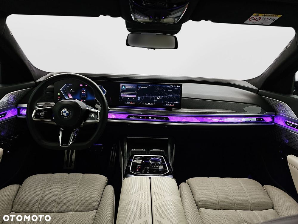 BMW Seria 7 - 13