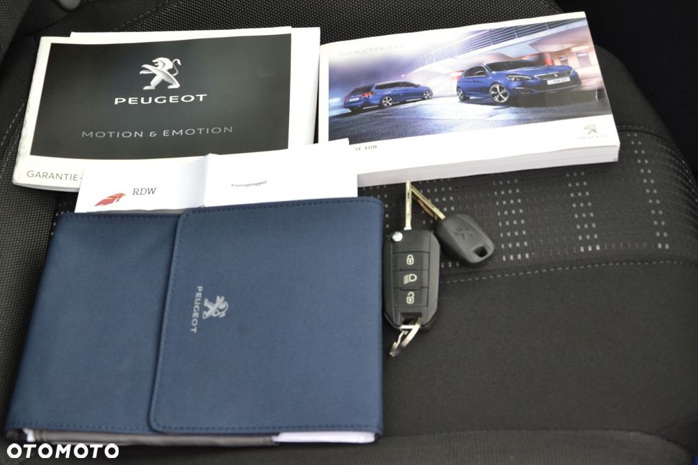 Peugeot 308 2016