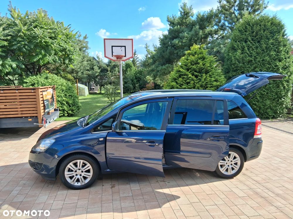 Opel Zafira 1.8 Family - 6