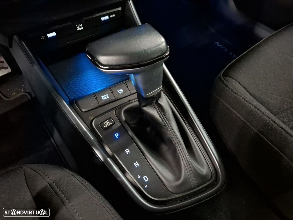 Hyundai Bayon 1.0 T-GDI Premium DCT - 18