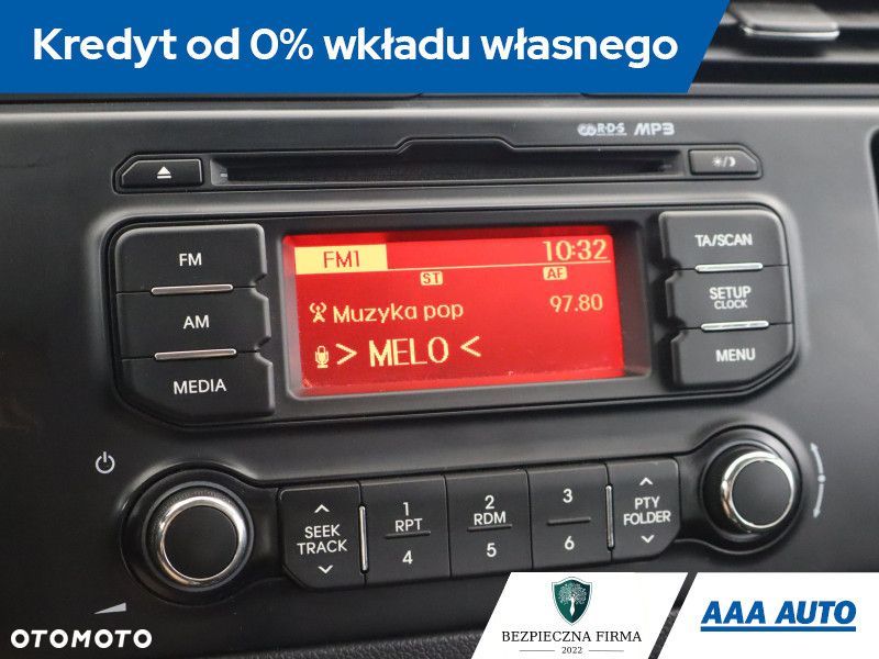 Kia Rio - 14