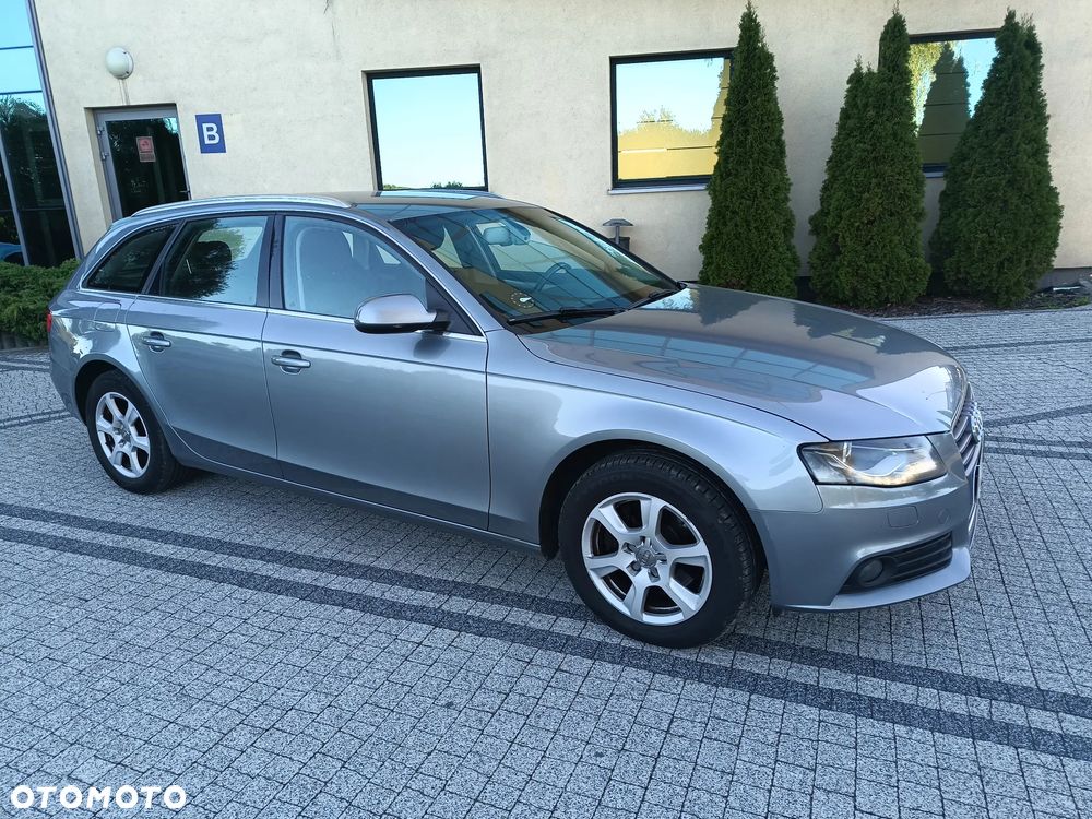 Audi A4 Avant - 15