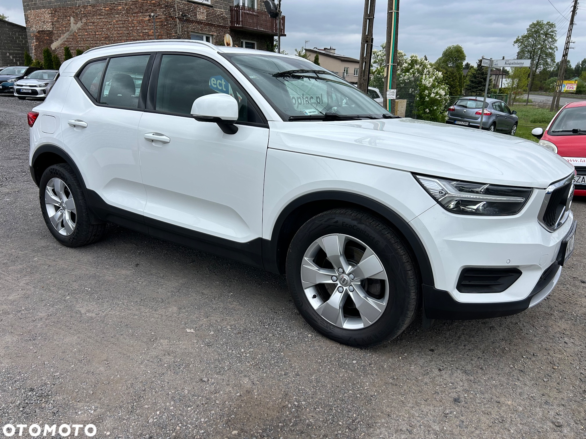 Volvo XC 40 T5 AWD Momentum Pro - 5