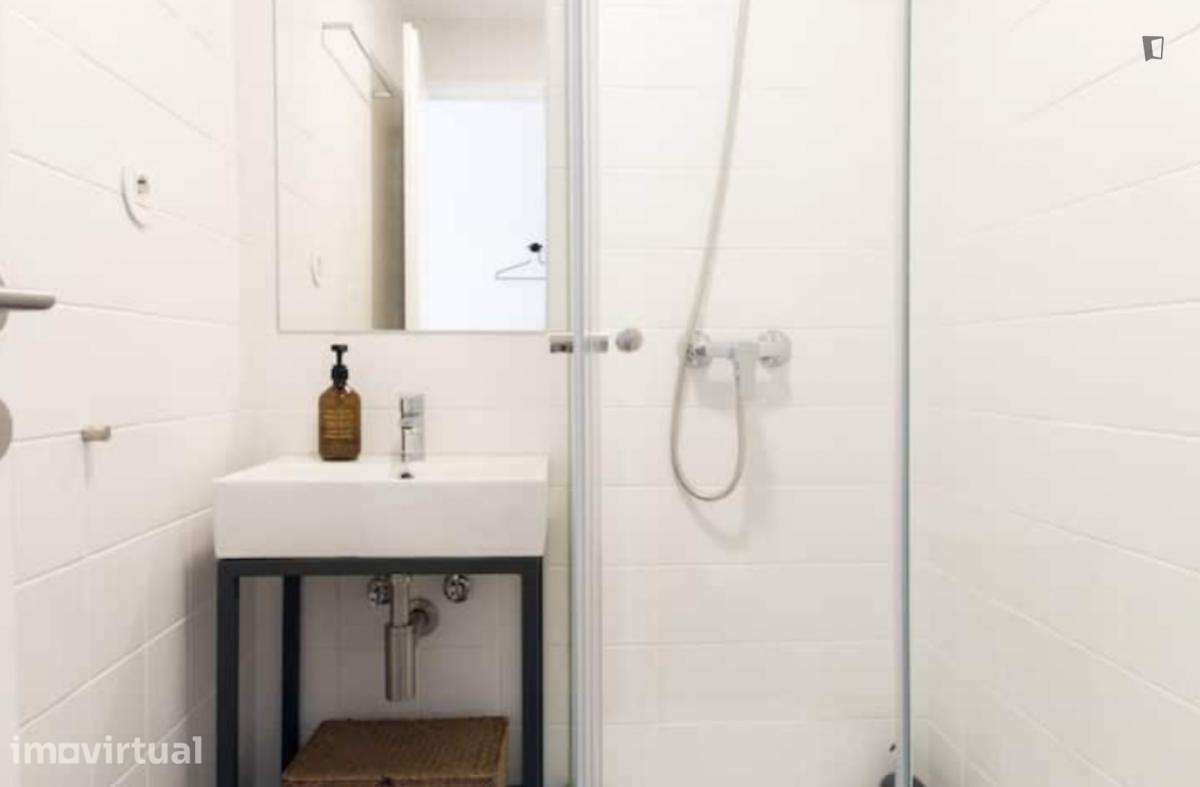 Quarto - localizado em Massarelos Porto - Grande imagem: 2/44