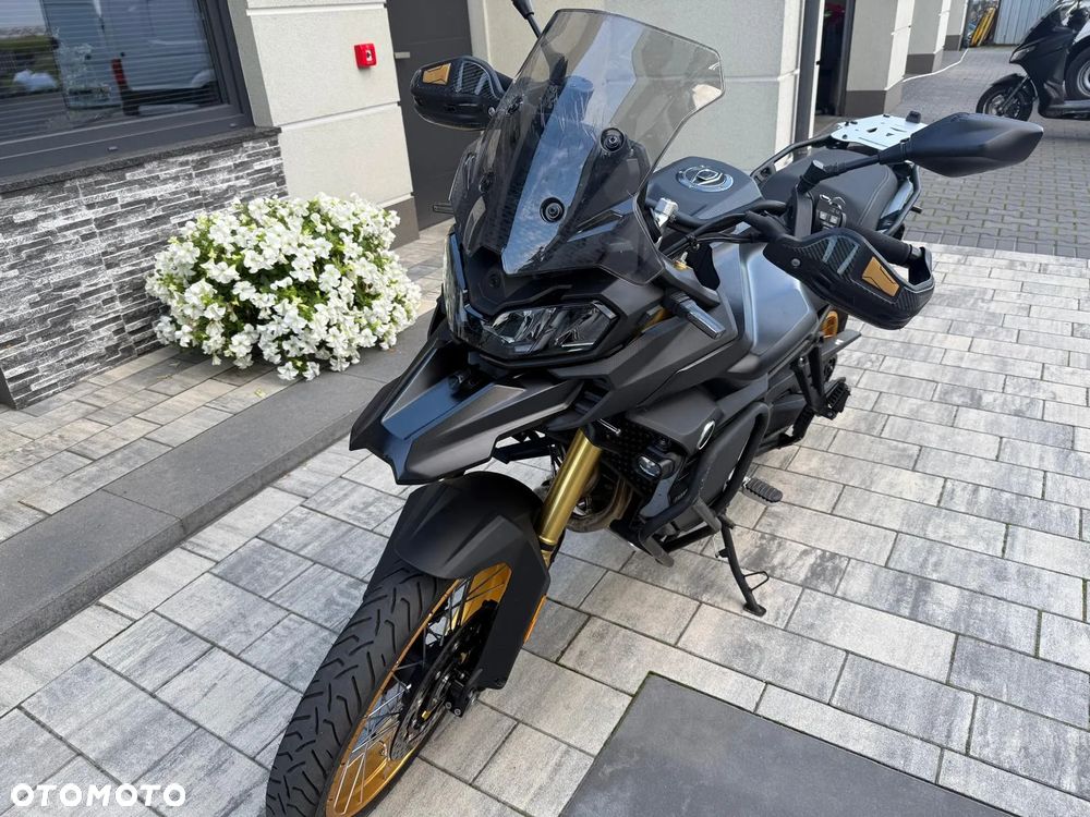 VOGE 900DSX - 2
