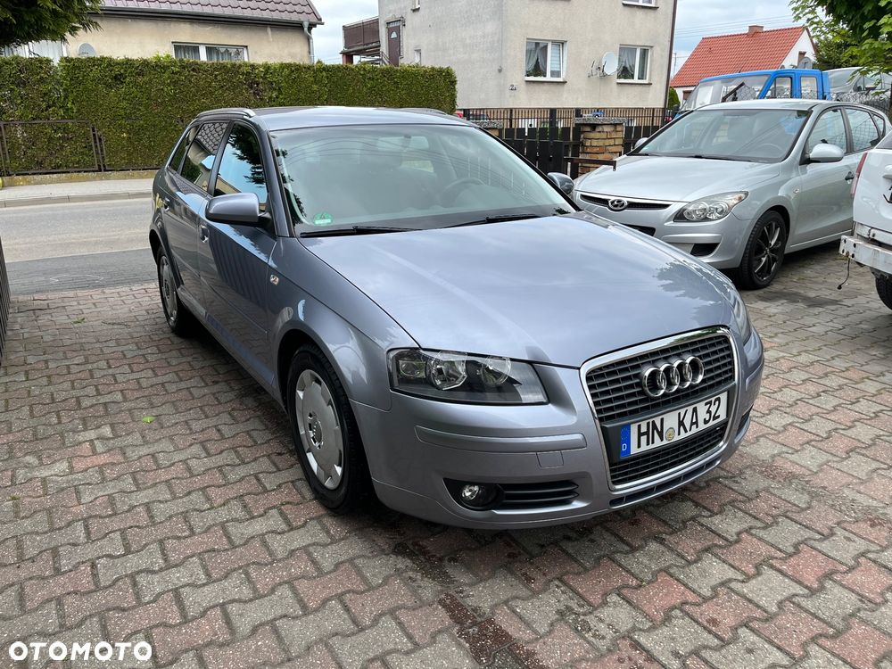 Audi A3 Sportback - 4